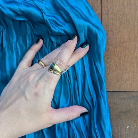 LE CHATEAU VINTAGE BLUE SATIN MAXI DRESS - Picture 4 of 4